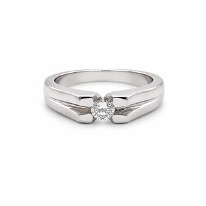 Bague Solitaire Vintage en Or Blanc 18 Carats et Diamant 0,18 ct