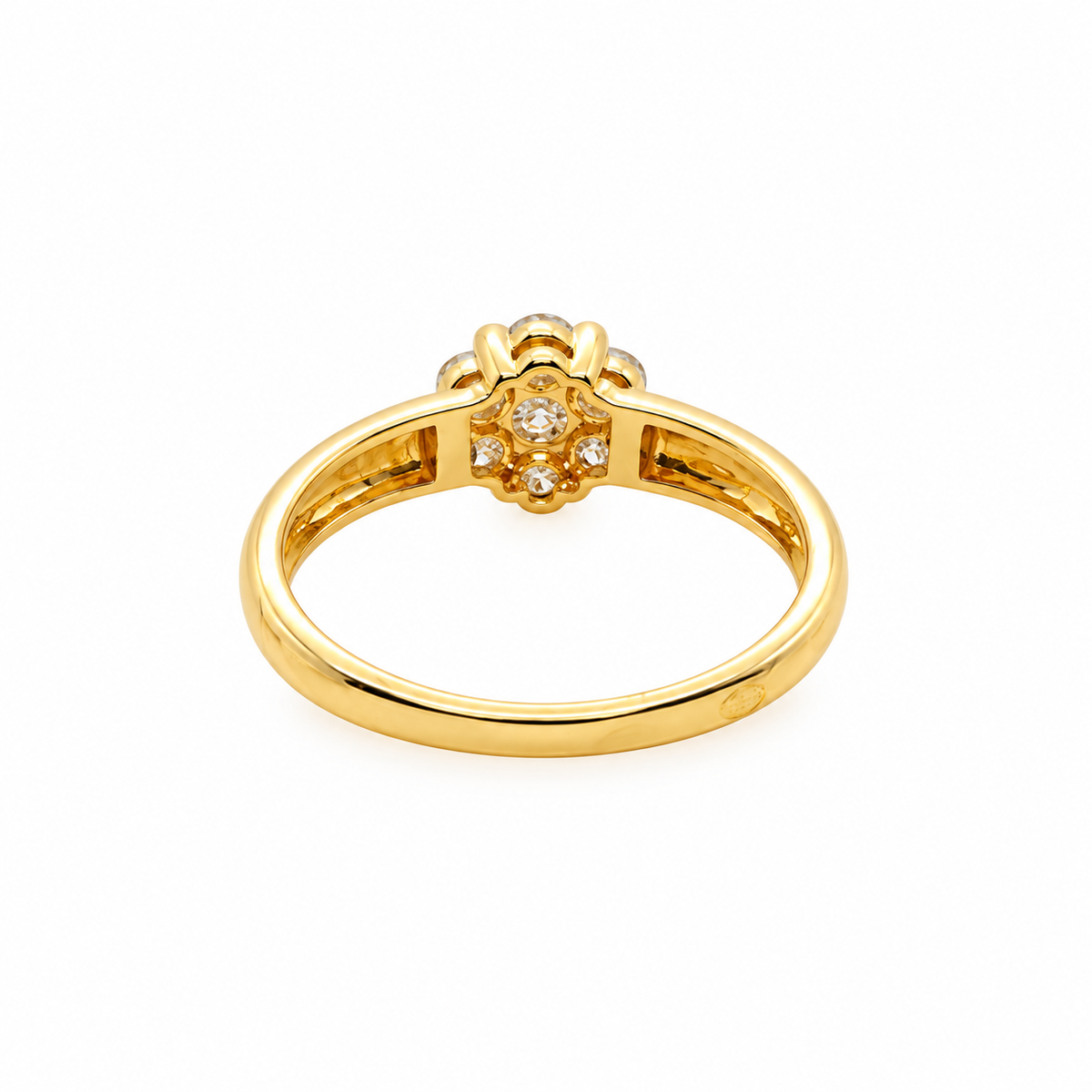 Vue intérieure de la bague marguerite en or jaune 18 carats et de sa monture